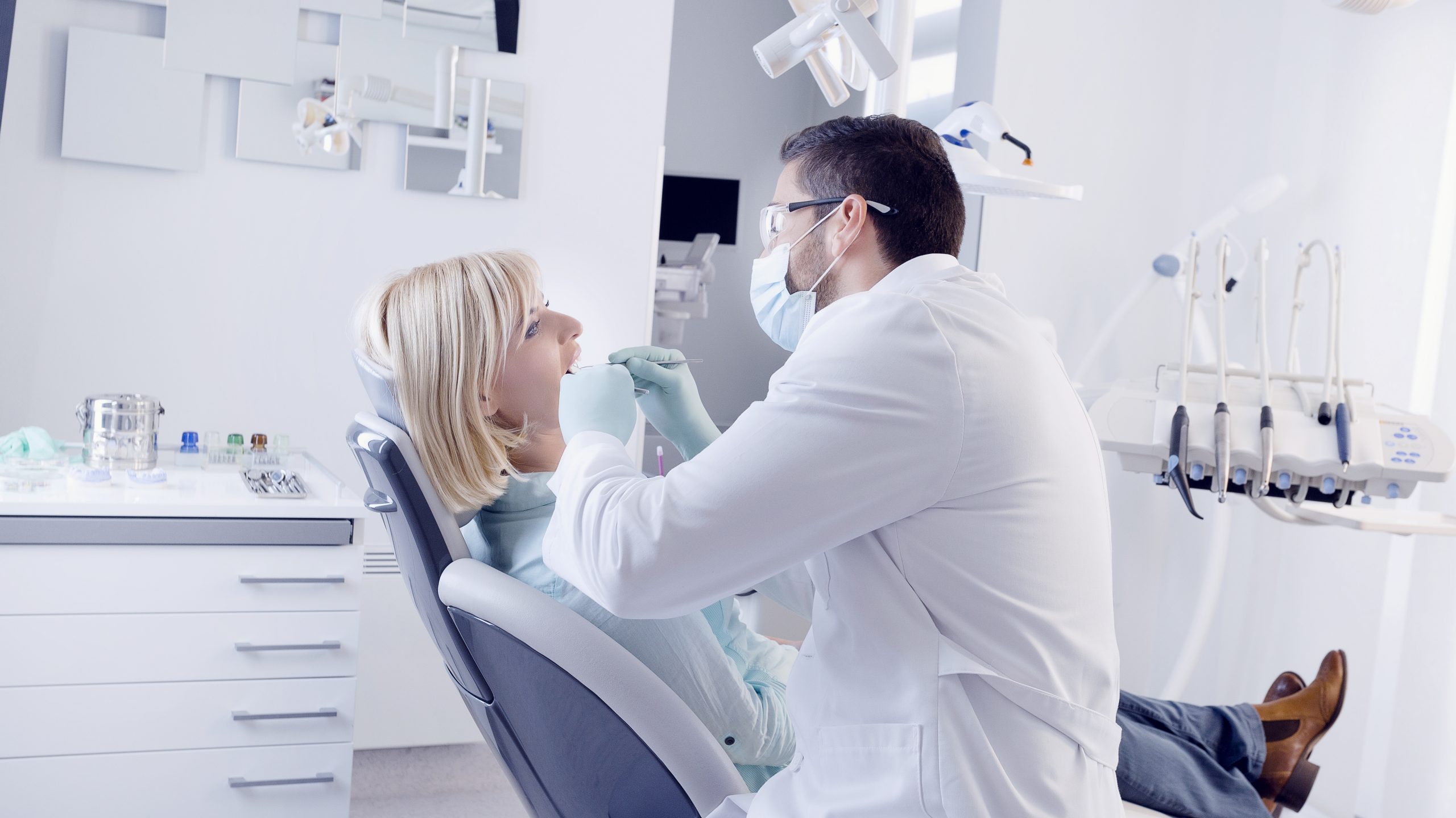 Dentist in Brooksville, MS